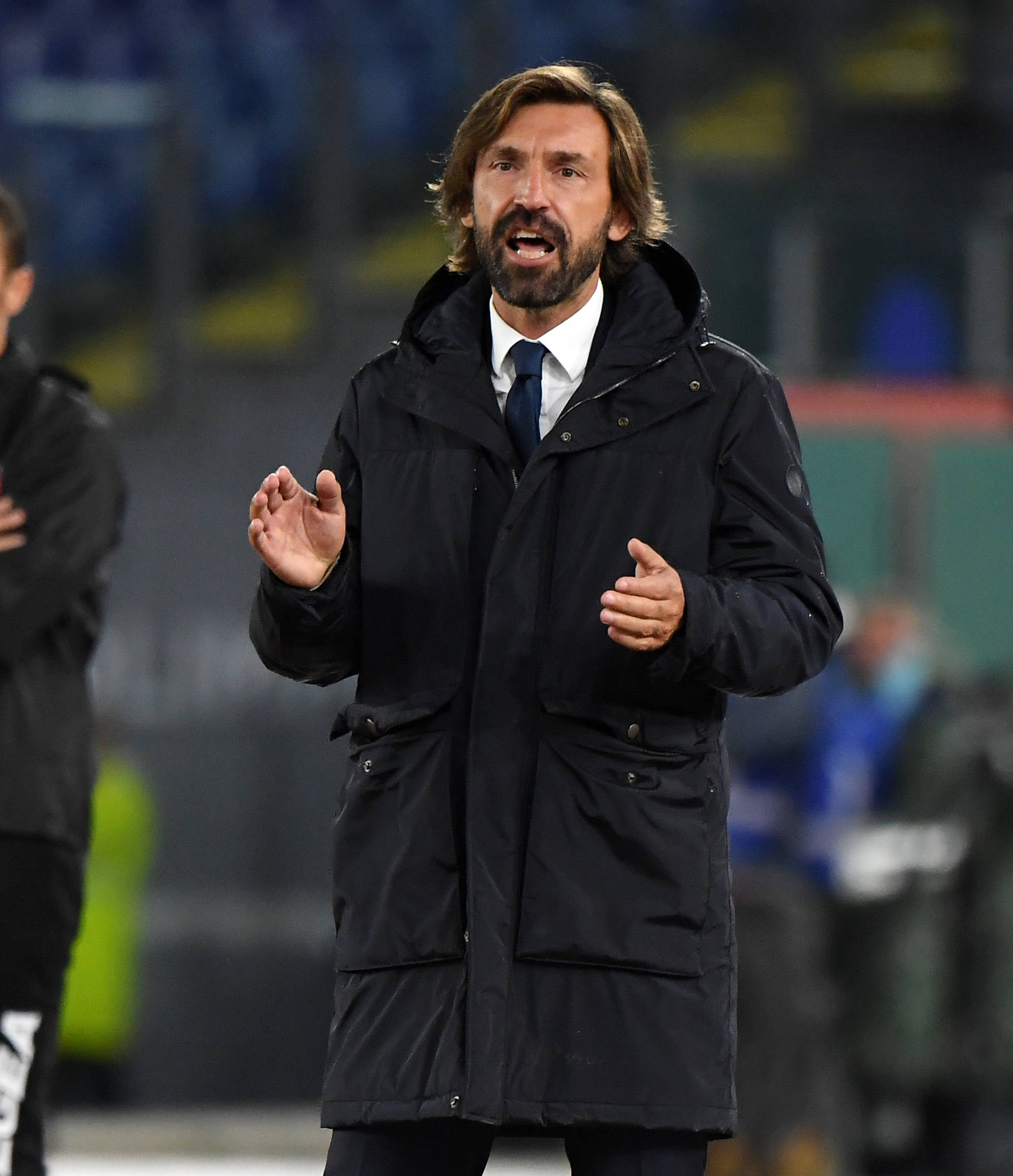 施加强力压 施加强力压