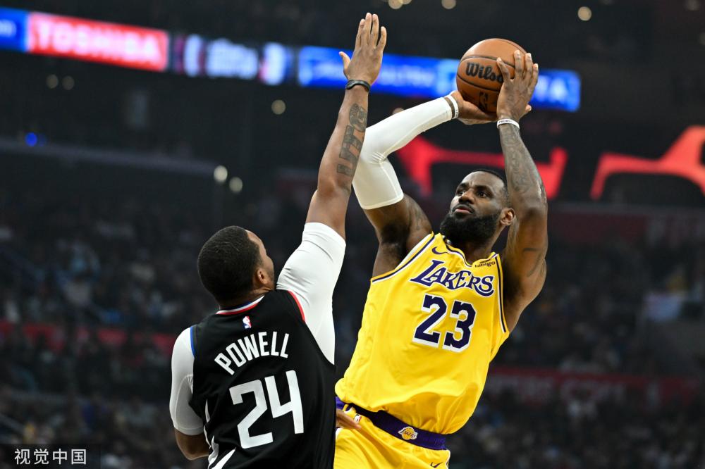 在大量评论 在大量评论